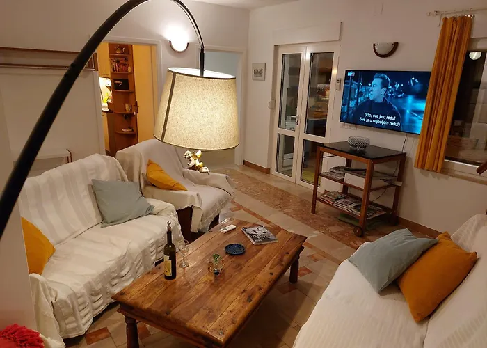 Seahouse Albertina Villa